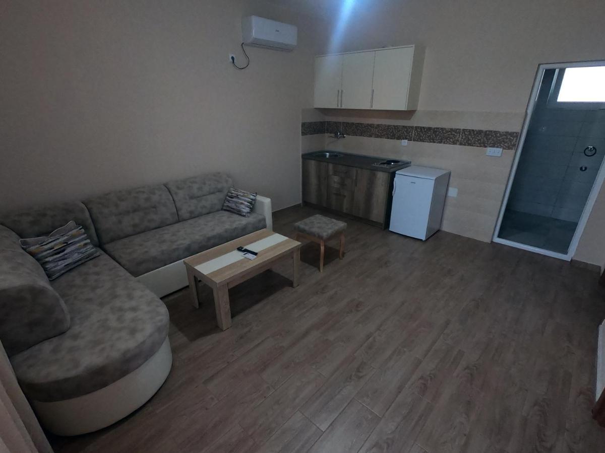 Apartments Rudaj Улцинь Экстерьер фото