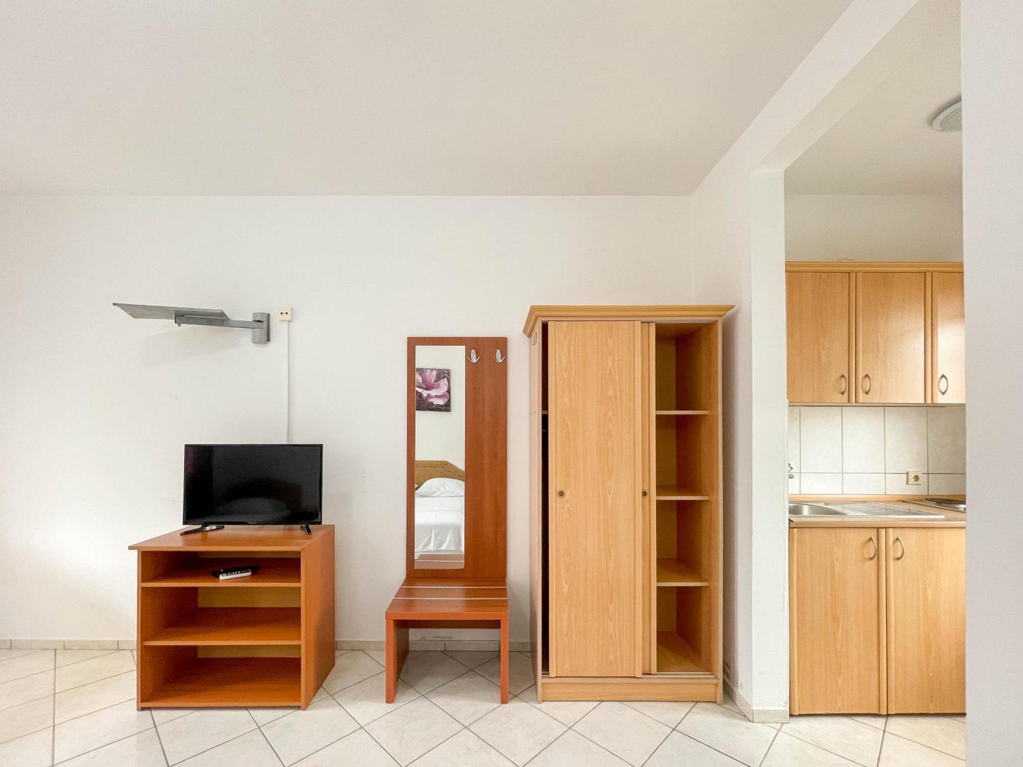 Apartments Rudaj Улцинь Экстерьер фото