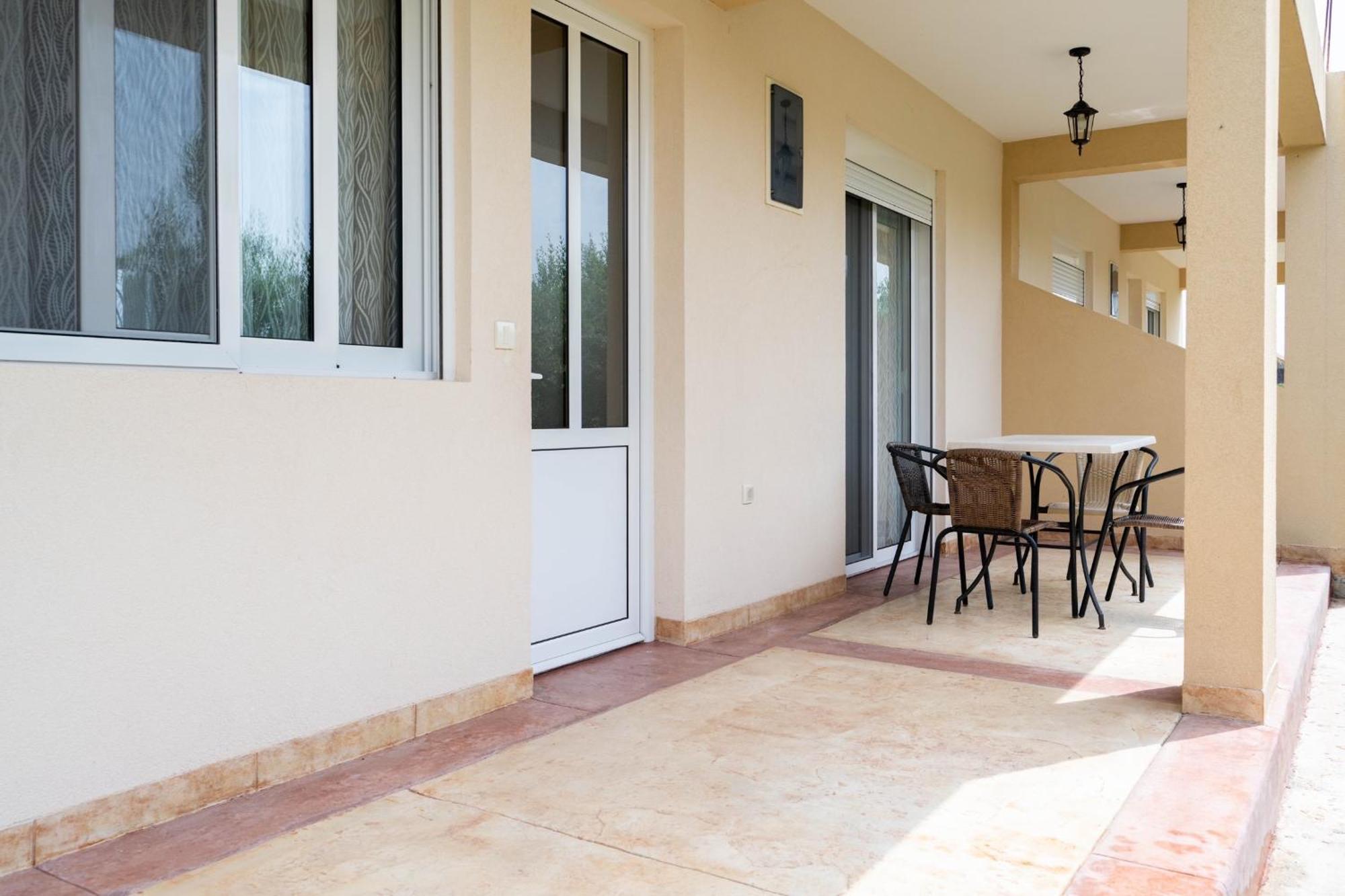 Apartments Rudaj Улцинь Экстерьер фото